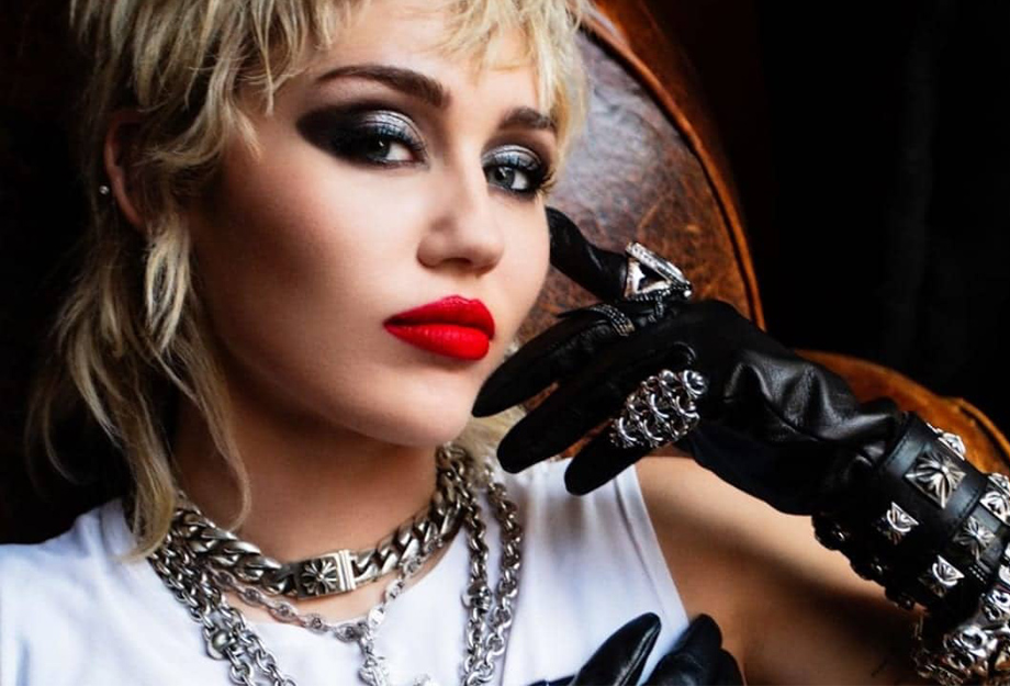 Miley Cyrus Lança Clipe épico Para Cover De “nothing Else Matters” Do Metallica Midiorama 9087